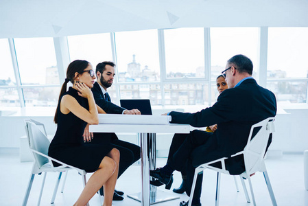 跨界融合 从种族到商业的对话力量